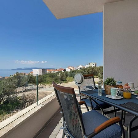 Charming Apartment Tissa With Sea View Макарська Екстер'єр фото