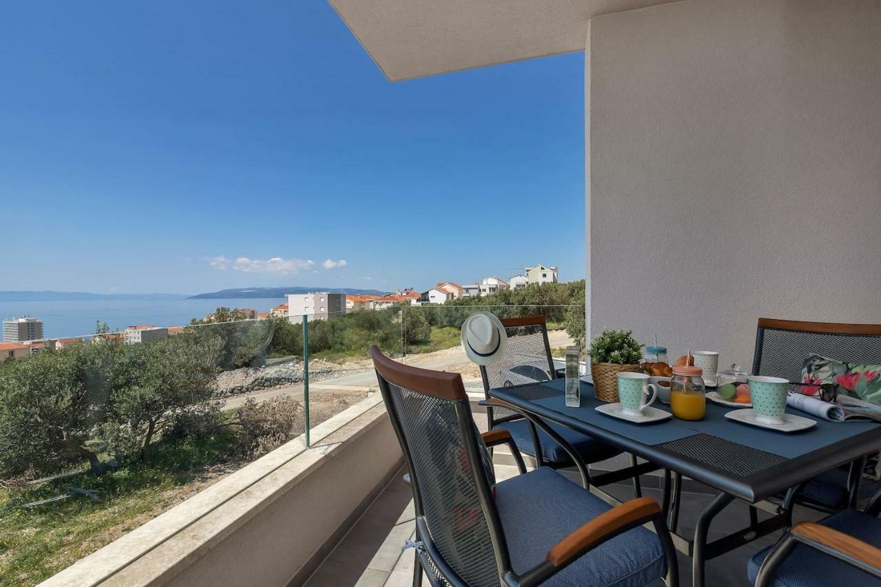 Charming Apartment Tissa With Sea View Макарська Екстер'єр фото